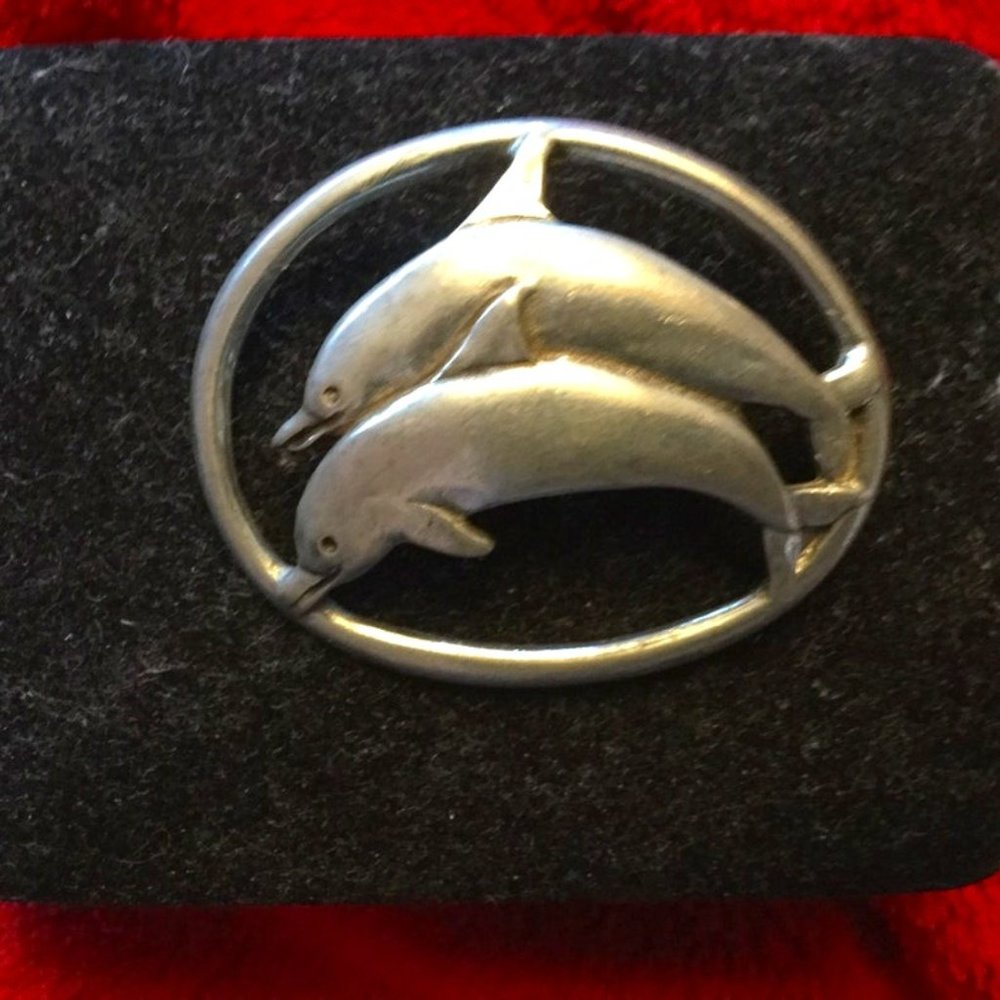 Vintage Seagull Pewter Dolphins Brooch